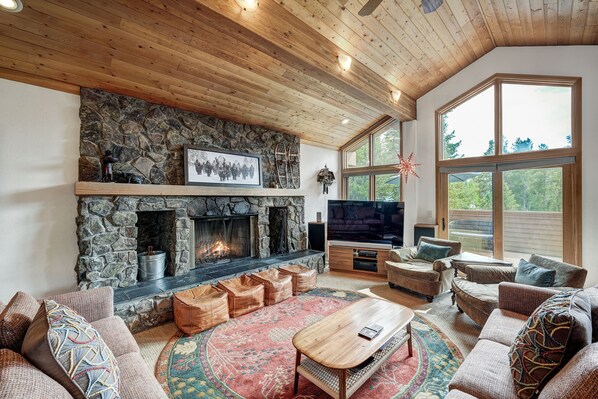 Unclassified image, 1 of 46, button