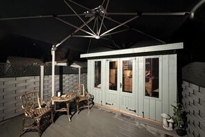 Interior - Song Warm Bnb (London)