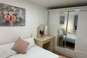 Room - Song Warm Bnb (London)