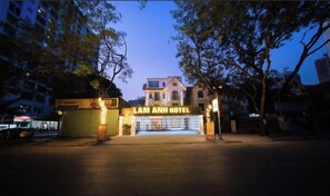Exterior - Lam Anh Hotel 7 Phap Van Hoang Mai 41BT1 (Hanoi)