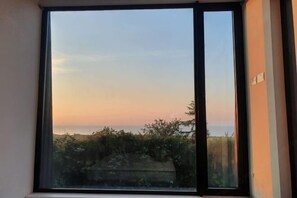 Room - Tara Hill Estate (Wexford)