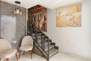 Interior - New Gardenia Pyramids view - Rooftop (Al Haraneyah)