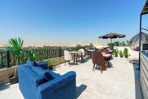 صورة غير مصنفة، 3 من 21، زرّ