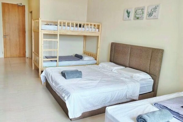 Room - Riverine Diamond Studio RDA09 (Kuching)