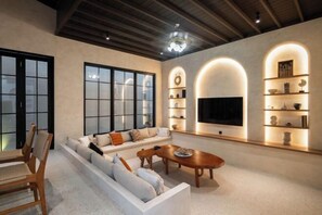 Room - MDF Villa Canggu (Bali)