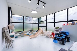 Unclassified image, 3 of 10, button - Domostay/Sagye Beach/Sanbangsan View/Pool Villa/3Queen Beds/2Bathrooms/Heated Pool (Seogwipo)