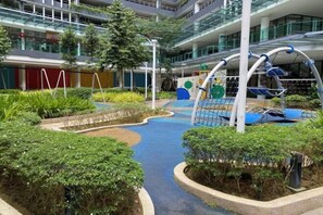 Interior - 8Pax Sentul Kepong DesaPark MontKiara Mitec (Kuala Lumpur)