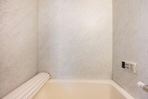 Bathroom - Nishikameari 2 chome (Tokyo)