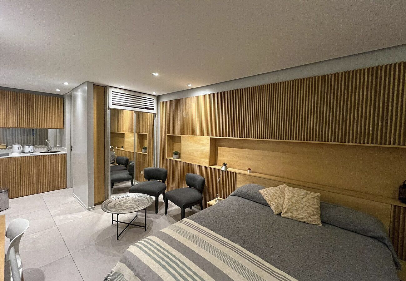 In-room safe, free WiFi, bed sheets