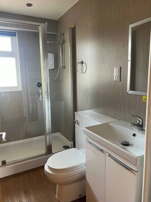 Leilighet, 2 soverom | Bad