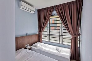 Room - Comfort home 5min to Airport 15min to city center (Donggongon)