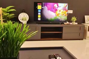 Room - Layover Living at KLIA South (Sepang)