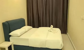 Room - Layover Living at KLIA South (Sepang)