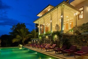 صورة غير مصنفة، 4 من 28، زرّ