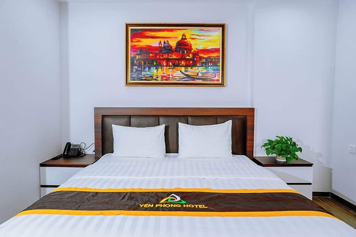 Basic Double Room, City View | Desk, laptop workspace, free WiFi
