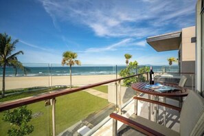 Interior - Beachfront Villas Resort Danang (Da Nang)