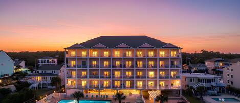 المنشأة من الخارج