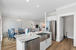 Interior - Living Waters at Summer Salt (Orange Beach)