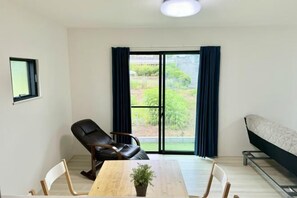 Interior - ome loving home (Ome)