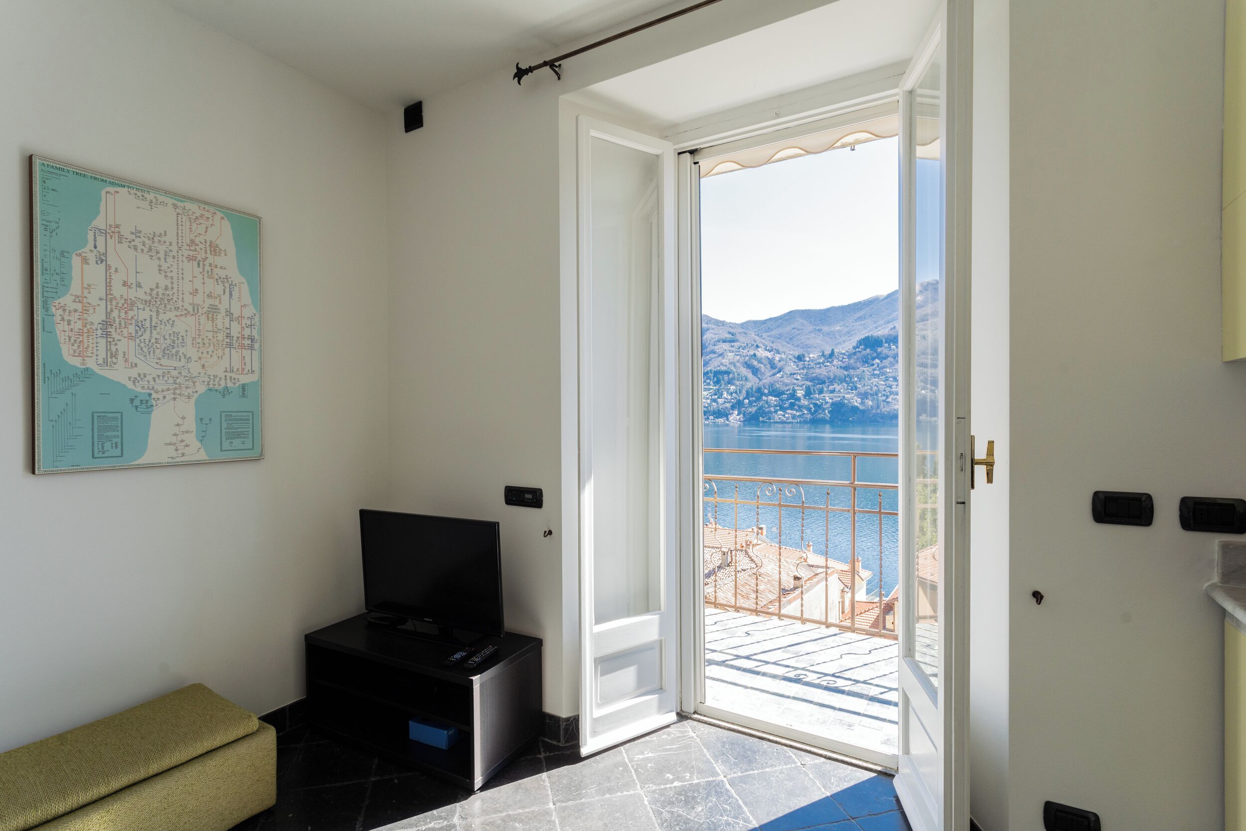 Apartment (1 Bedroom) | Living area | TV