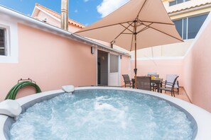 独立别墅 | 2 多间卧室