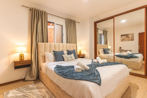 Stero House by Atlantic Holiday