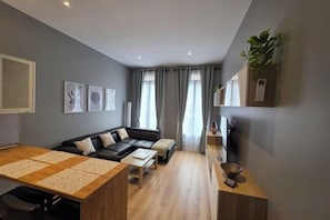 Unclassified image, 5 of 13, button - Apartment Centre Carmes (Toulouse)