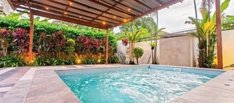 JB Town Villa by RR JBcity