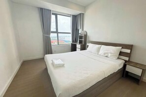 Room - The Serene Fortune Apartment (Ho Chi Minh City)