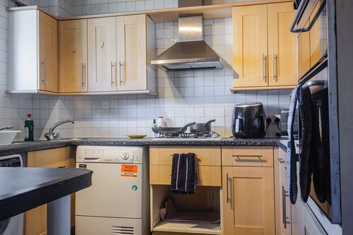 Cosy 4 Bed Wimbledon Home- Ideal for Families/London City Explorers/Sports Fans!