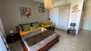 1 makuuhuone, työpöytä, silitysrauta/-lauta, ilmainen Wi-Fi