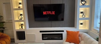 Modern Room in 4BDR Home