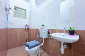 Bathroom - Sri Ixora Kajang Spacious 3BR w/ Full A/C (Kajang)