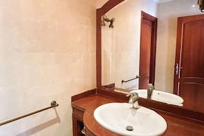 Room - Damei Chinese Homestay (Rabat)