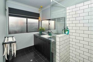 Rumah, 4 kamar tidur, Boleh Merokok, balkon | Kamar mandi