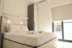 3 quartos, escrivaninha, ferros/tábuas de passar roupa, Wi-Fi