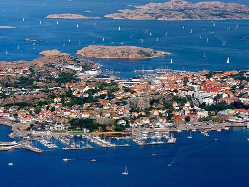 6 Person Holiday Home in Lysekil