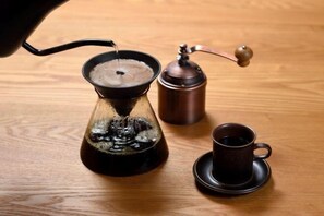 Kaffee und/oder Kaffeemaschine