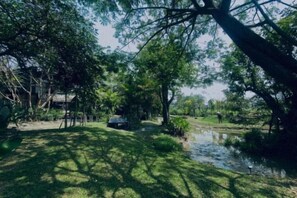 Garden - Breathe - Rice Valley (San Sai)