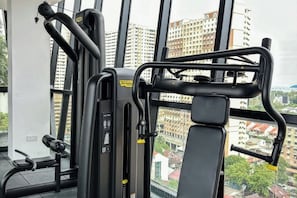 Fitness facility - Designer Suites George Town + LG Water Purifier【City View】 (Jelutong)