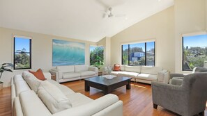 智能電視、乒乓球設施