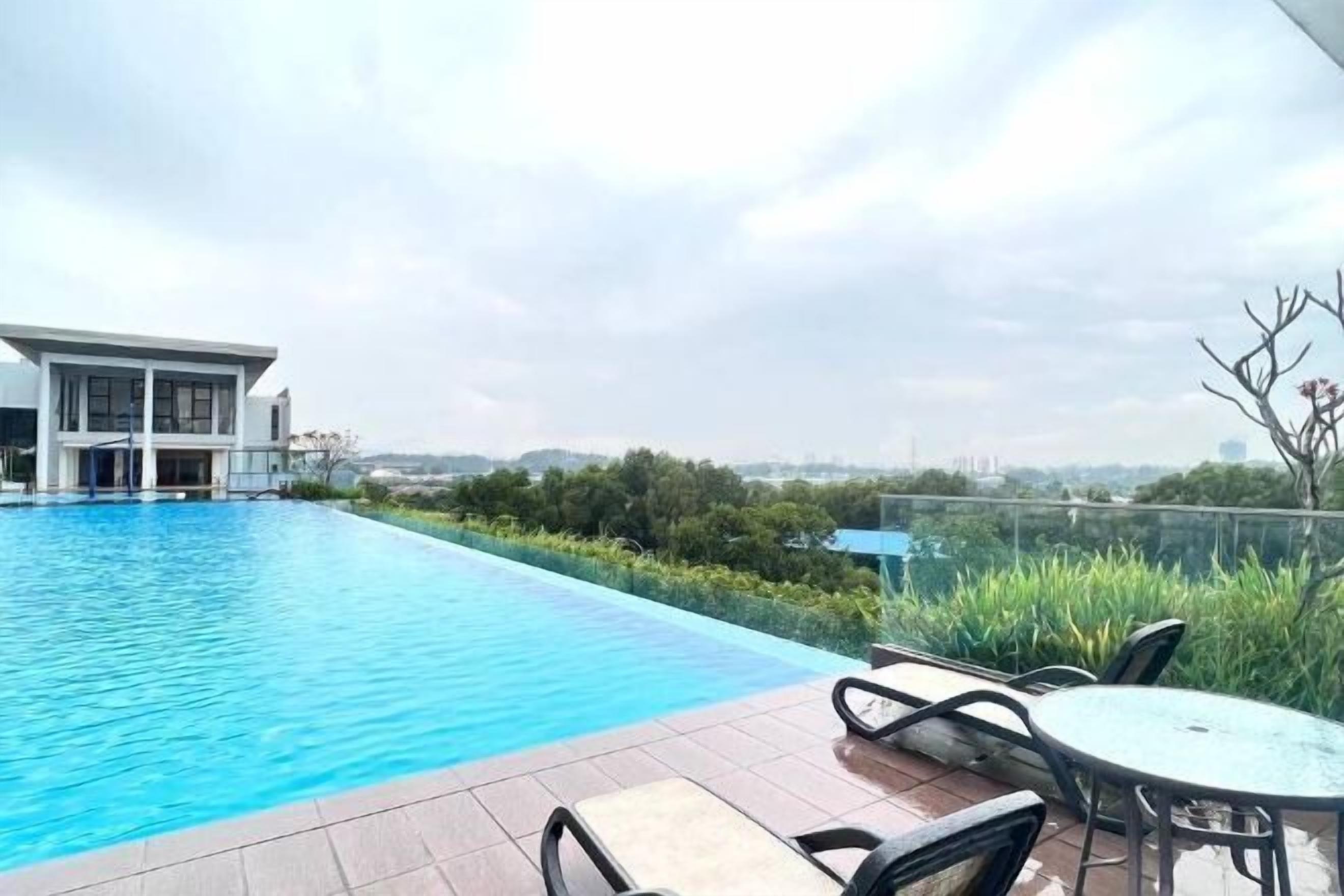 Alberca al aire libre