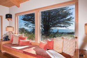 Interior - Seagate, by Vinifera Homes (Gualala)