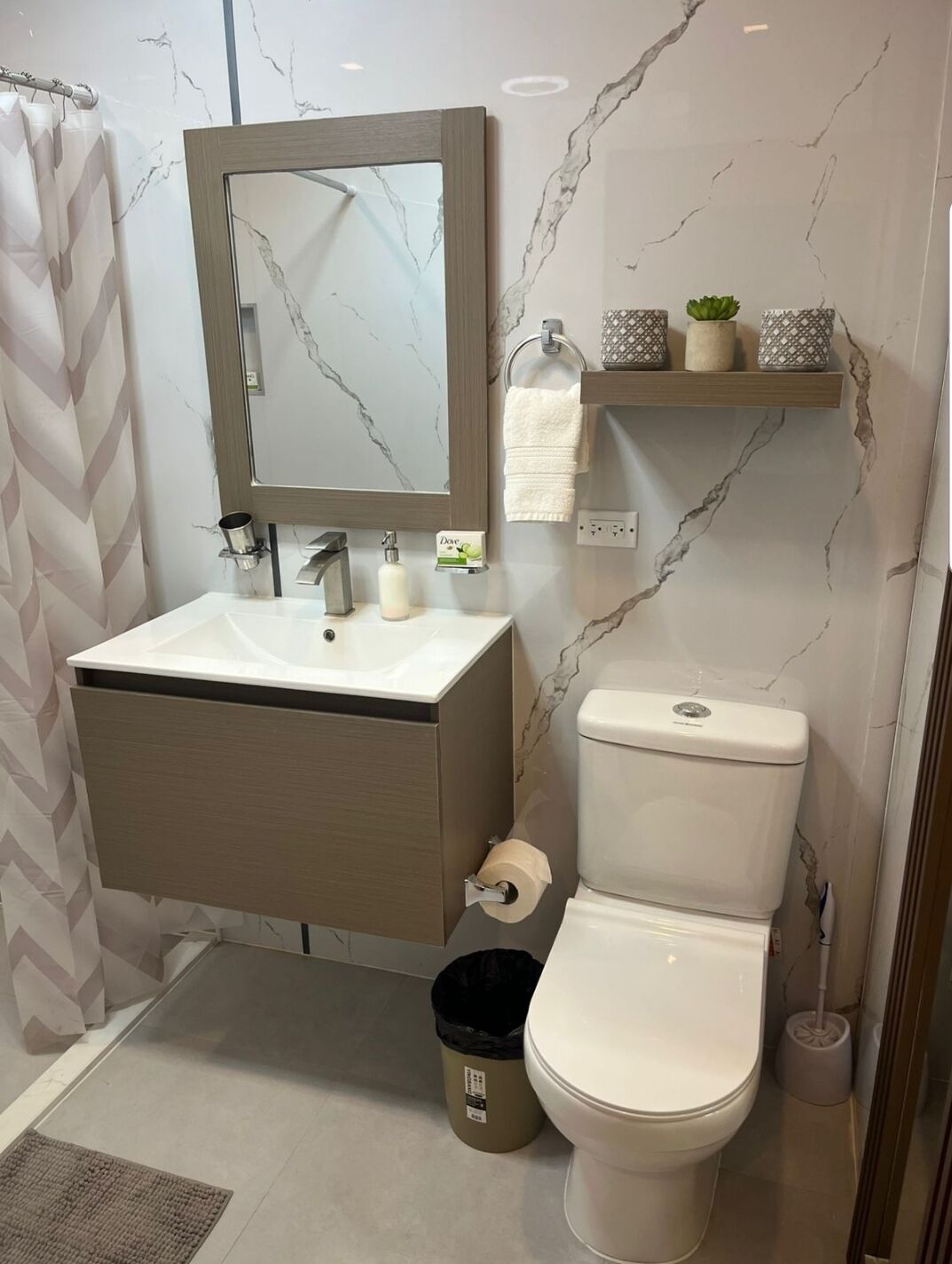 淋浴設備、風筒、提供毛巾、番梘