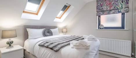 1 bedroom, iron/ironing board, travel cot, WiFi