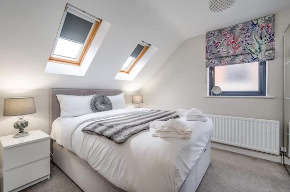 1 soverom, strykejern/-brett, reiseseng for barn og wi-fi