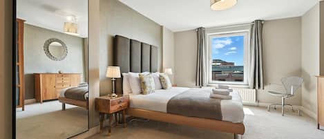 3 chambres, fer et planche à repasser, lit parapluie, Wi-Fi