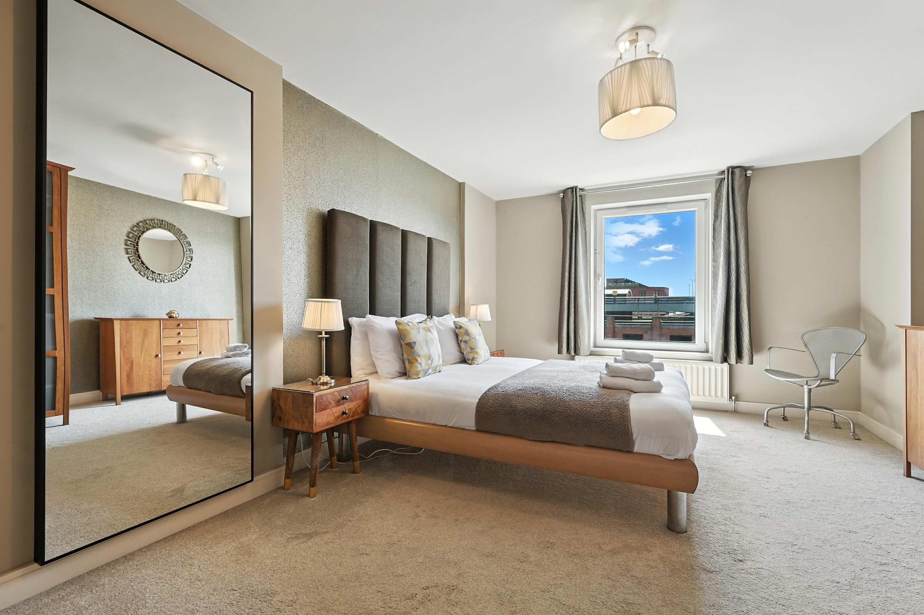 3 bedrooms, iron/ironing board, travel cot, WiFi