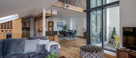 Televisio, työhuone