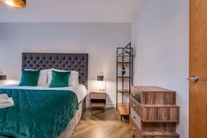 2 quartos, ferros/tábuas de passar roupa, berço de viagem, Wi-Fi